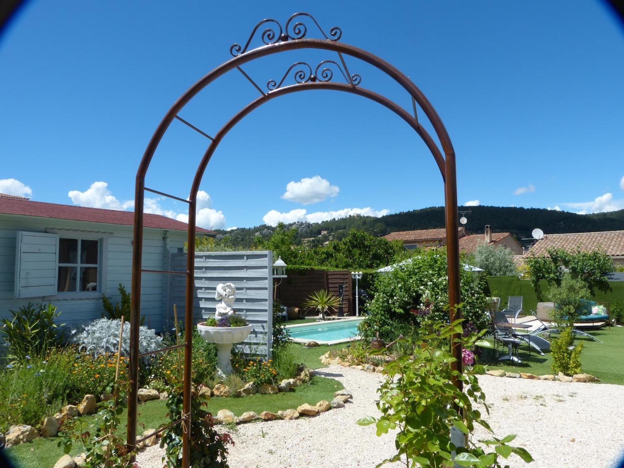 Eclats Du Sud Hebergements "Les Lavandes" Ou "Les Romarins" Meubles De Tourisme Classes 3 Etoiles Auriol Zimmer foto
